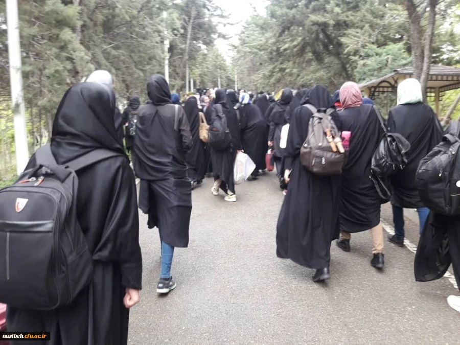 اردوی یک روزه دانشجومعلمان به همراه اساتید وکارکنان به مناسبت روزمعلم 2