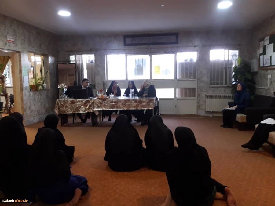 نشست دانشجویان سرای پردیس با موضوع اضطراب وراهکارهای کاهش آن  3