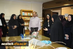 بازدید سرپرست ومعاونین پردیس ازنمایشگاه دست سازه های کمک آموزشی درورزش  7