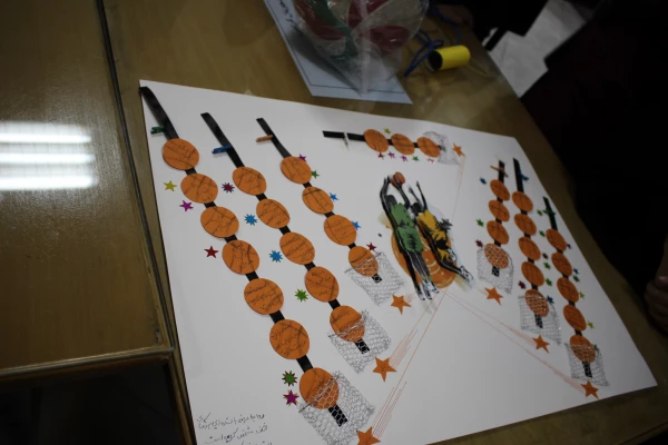 بازدید سرپرست ومعاونین پردیس ازنمایشگاه دست سازه های کمک آموزشی درورزش  3