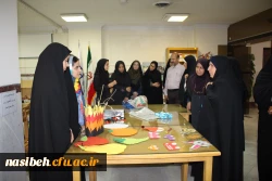 بازدید سرپرست ومعاونین پردیس ازنمایشگاه دست سازه های کمک آموزشی درورزش  8