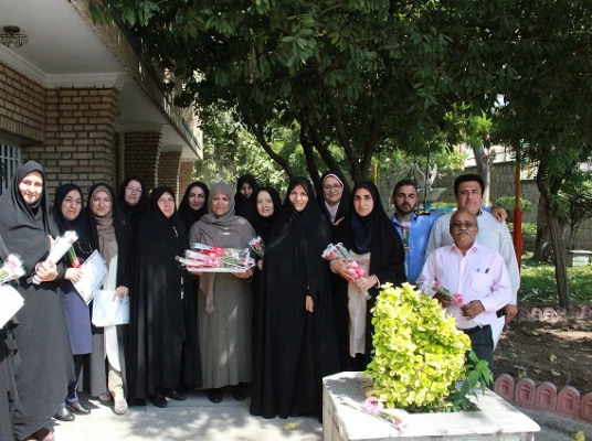 تقدیرازکارکنان پردیس به مناسبت روزکارمند 2