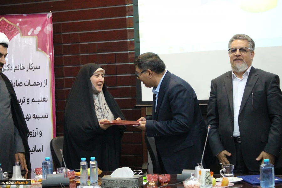 مراسم تودیع ومعارفه دکتربازگیر ودکتریداله زاده  3