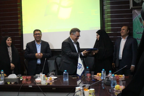 مراسم تودیع ومعارفه دکتربازگیر ودکتریداله زاده  5