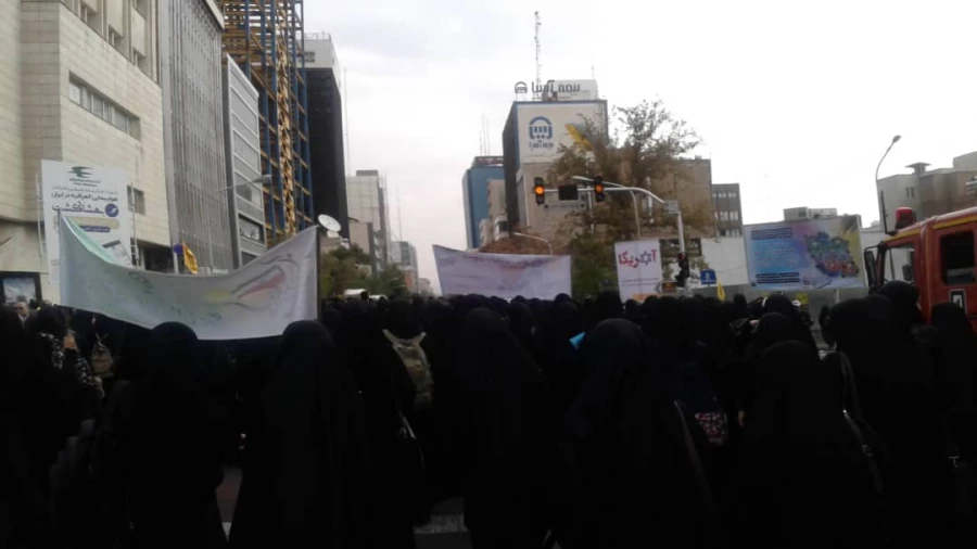 حضور پرشور دانشجومعلمان پردیس نسیبه در راهپیمایی یوم ا...سیزده آبان به همراه مسئولین، اساتید و کارکنان دانشگاه فرهنگیان 3