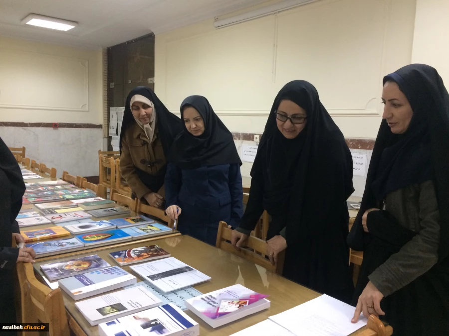 سه رویداد در یک روز ...