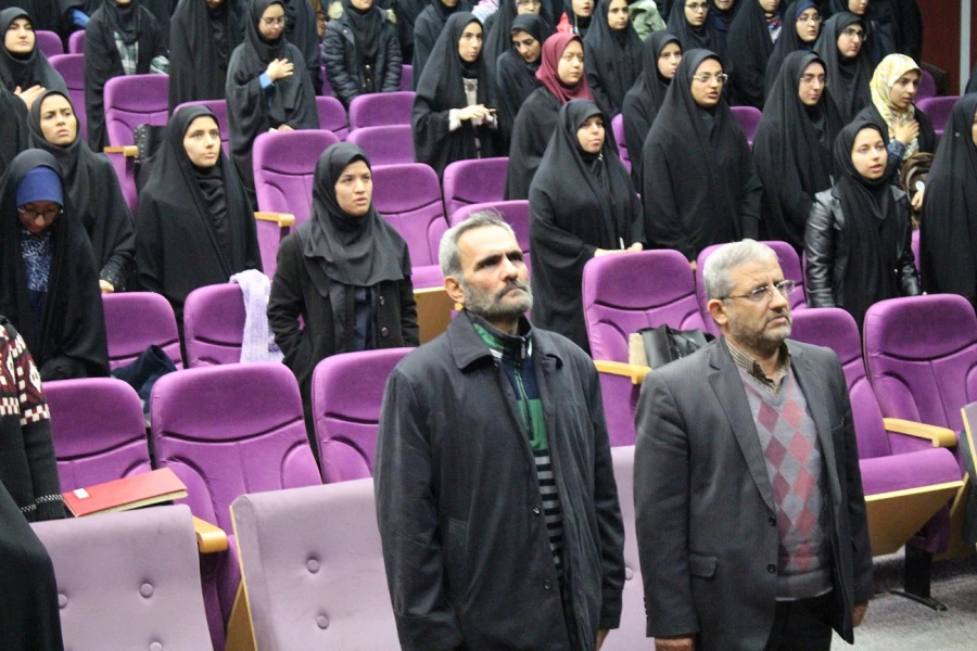 برگزاری مراسم گرامیداشت هفته بسیج با حضورجانباز بسیجی هشت سال دفاع مقدس  5