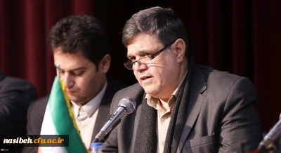 رییس دانشگاه فرهنگیان در جمع دانشجو معلمان:
دانشجو نبض همیشه بیدار جامعه است