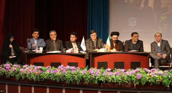 رییس دانشگاه فرهنگیان در جمع دانشجو معلمان:
دانشجو نبض همیشه بیدار جامعه است 10