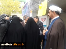 برپایی غرفه سلامت درروزدانشجو  2