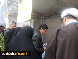 برپایی غرفه سلامت درروزدانشجو  4