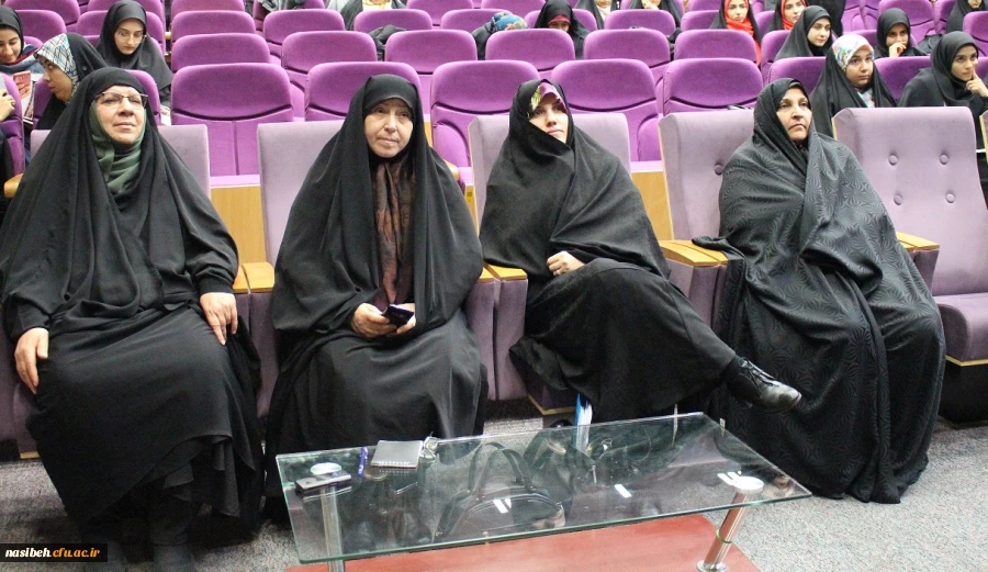 مراسم گرامیداشت هفته فرهنگی با موضوع ایثاروشهادت  7