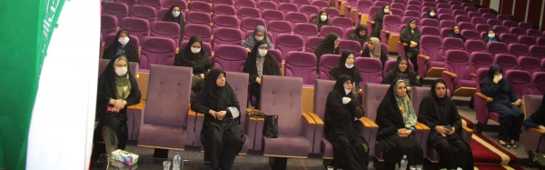 نشست صمیمی مسئولان مدیریت امور پردیس های تهران با استادان و کارکنان پردیس نسیبه 4