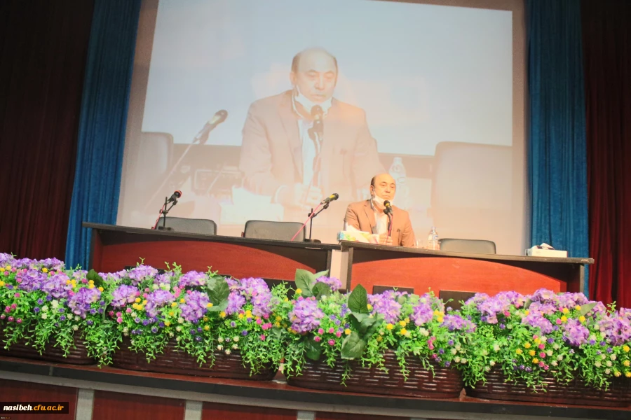 نشست صمیمی مسئولان مدیریت امور پردیس های تهران با استادان و کارکنان پردیس نسیبه 2