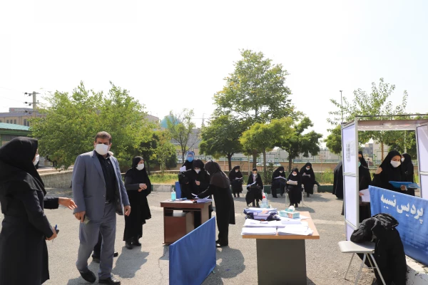 مدیرکل آموزش و پرورش شهر تهران از روند مصاحبه بازدید کرد...