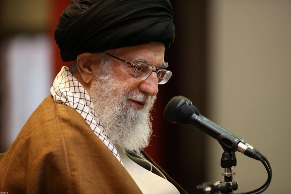 حضور ارزشمند رهبر معظم انقلاب اسلامی (مدظله العالی) به دانشگاه فرهنگیان ( پردیس نسیبه ) به روایت تصویر 6