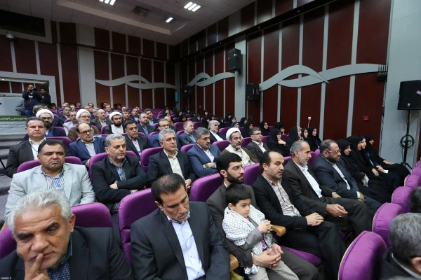 حضور ارزشمند رهبر معظم انقلاب اسلامی (مدظله العالی) به دانشگاه فرهنگیان ( پردیس نسیبه ) به روایت تصویر 10