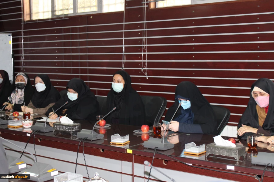 برگزاری جلسه شورای اداری پردیس 7