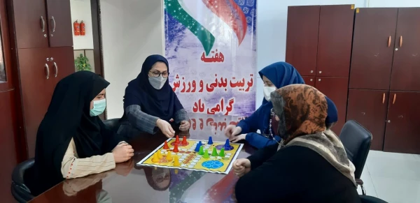 برگزاری مسابقات ورزشی به مناسبت هفته تربیت بدنی وتندرستی وسه شنبه های شاد  4