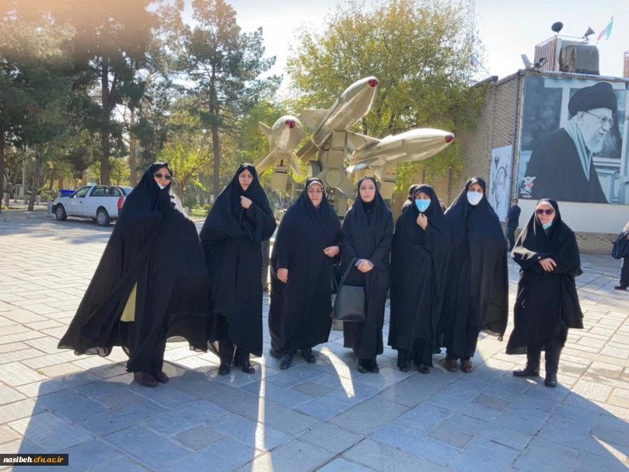 زیارت مزار مطهر شهدا به مناسبت گرامیداشت هفته بسیج 5