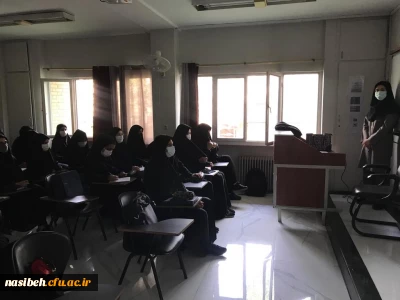 حضور دانشجویان در کلاسهای درس پردیس نسیبه 
