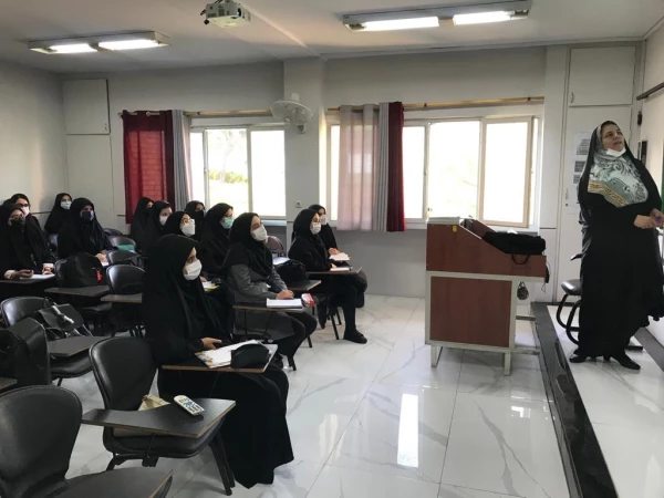 حضور دانشجویان در کلاسهای درس پردیس نسیبه  5
