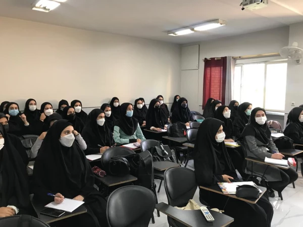 حضور دانشجویان در کلاسهای درس پردیس نسیبه  6