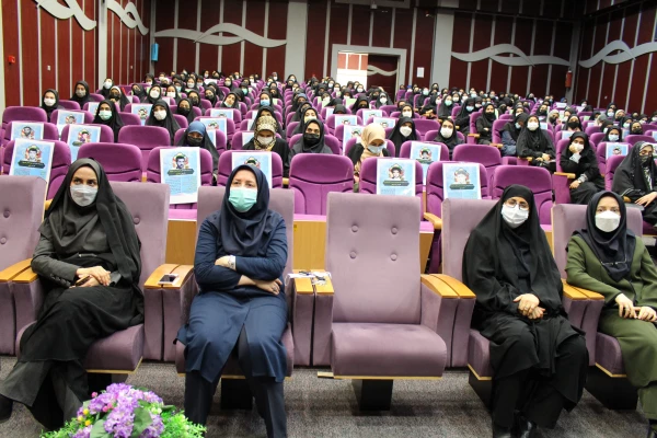 جلسه توجیهی از سرگیری آموزش حضوری  جهت  دانشجویان ورودی سال 1400 5