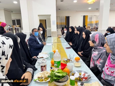 بازدید سرزده معاونت محترم دانشجویی و دکتر حیدری مدیر کل برنامه ریزی و رفاه دانشجویی از افطار دانشجویان 