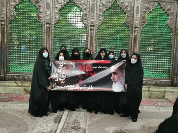 تجدید میثاق سرپرست وکارکنان پردیس نسیبه با آرمان های امام راحل و شهدای انقلاب اسلامی  3