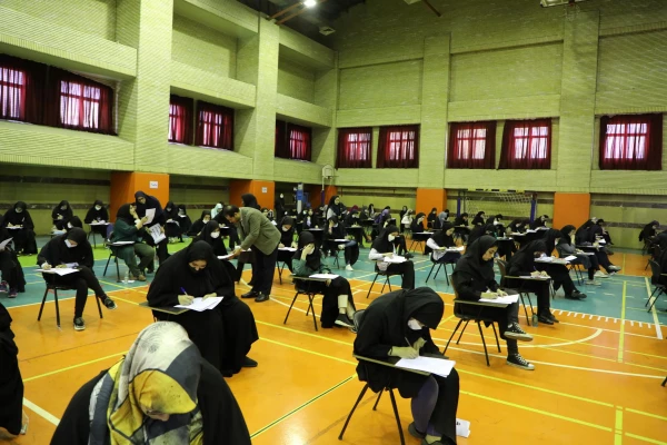 بازدید سرزده سرپرست دانشگاه فرهنگیان در اولین روز برگزاری امتحانات - پردیس نسیبه تهران 10