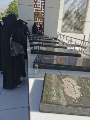 بازدید دانشجویان از باغ موزه دفاع مقدس 4