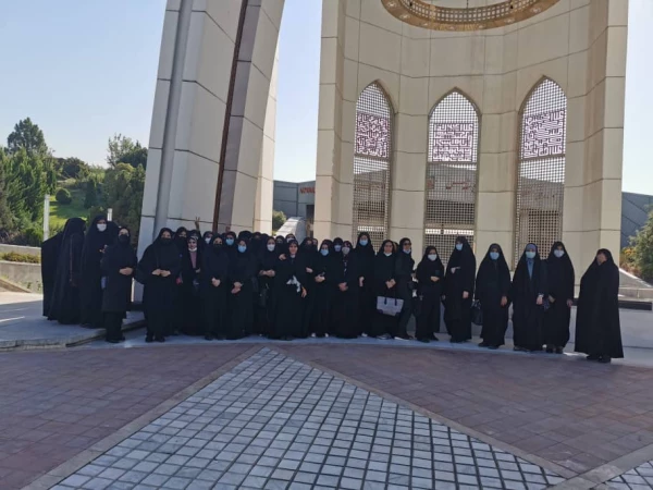 بازدید دانشجویان از باغ موزه دفاع مقدس 5