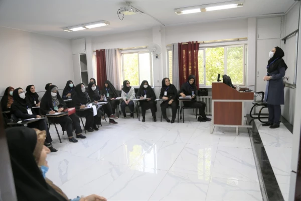 اختتامیه نخستین دوره تربیت ارزیابان ویژه نظام رتبه بندی معلمان 5