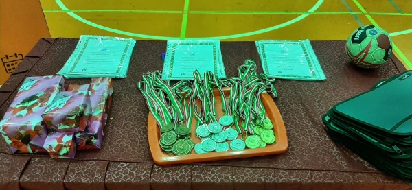 نتایج مسابقات لیگ هندبال دانشجو معلمان پردیس نسیبه به مناسبت بزرگداشت روز دانشجو آذر ماه 1401 5