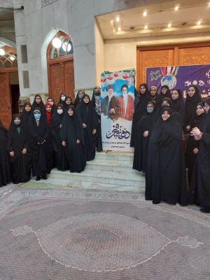 تجدید میثاق سرپرست،  اساتید ،کارکنان و دانشجو معلمان پردیس نسیبه با آرمان های امام راحل و شهدای انقلاب اسلامی 3