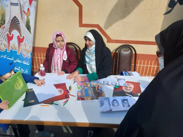 حضور پرشور و حماسی مسئولین و دانشجومعلمان پردیس نسیبه در چهل و چهارمین جشن شکوهمند انقلاب اسلامی ایران 6