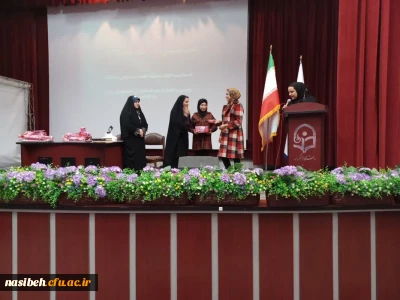 نشست مسئولین با دانشجویان خوابگاهی 