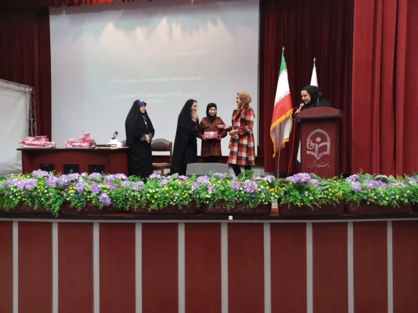 نشست مسئولین با دانشجویان خوابگاهی  2