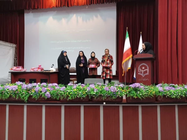 نشست مسئولین با دانشجویان خوابگاهی  3