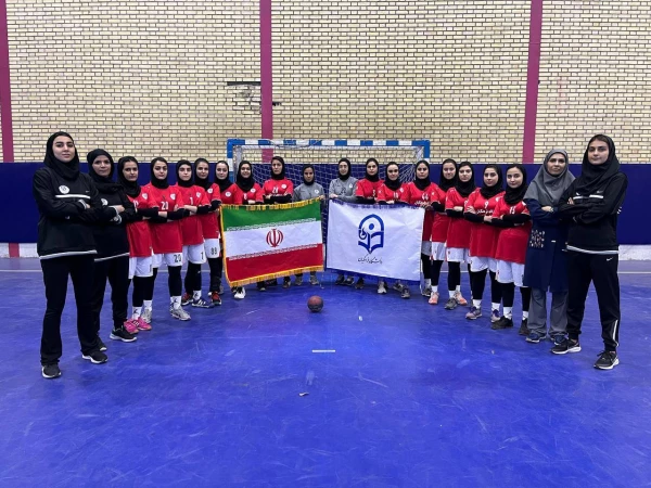 تبریک مقام نایب قهرمانی مسابقات هندبال 4