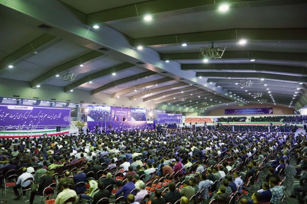 مراسم گرامیداشت مقام معلم با حضور رئیس جمهور در پردیس نسیبه 5