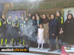 بدرقه تیم های ورزشی دانشجو معلمان پردیس نسیبه به استان اصفهان 3