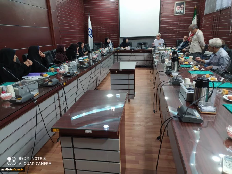 جلسه شورای آموزشی پردیس نسیبه در سال تحصیلی جدید 03 ـ 1402 2