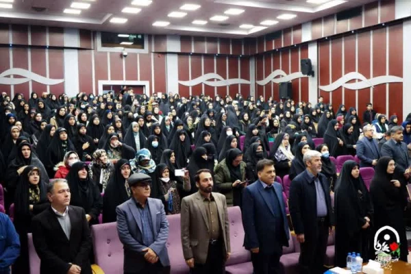 آیین گرامیداشت نخستین سالگرد شهیده فائزه رحیمی 9