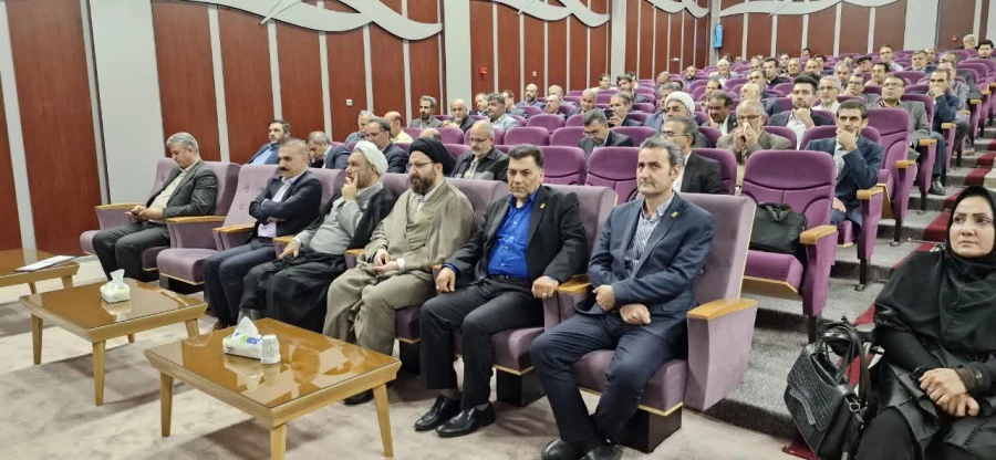 برگزاری مراسم گرامیداشت مقام معلم و تجلیل از سرآمدان آموزش استان تهران 14