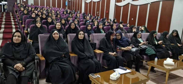 برگزاری مراسم گرامیداشت مقام معلم و تجلیل از سرآمدان آموزش استان تهران 15