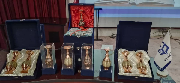 برگزاری مراسم گرامیداشت مقام معلم و تجلیل از سرآمدان آموزش استان تهران 18