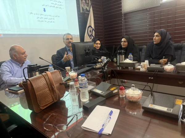 برگزاری کارگاه تربیت استاد مرجع مطالعات پژوهش های تطبیقی 2