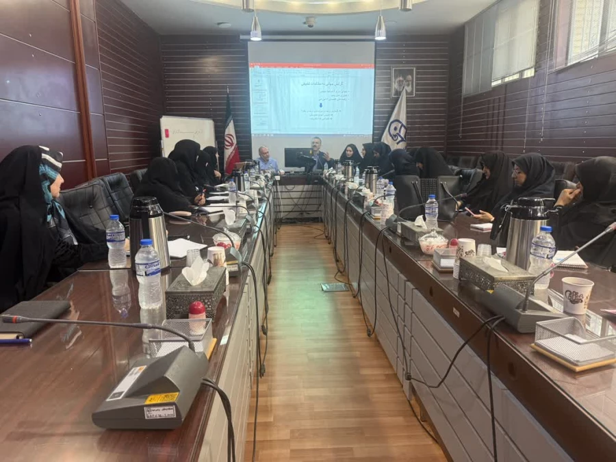 برگزاری کارگاه تربیت استاد مرجع مطالعات پژوهش های تطبیقی 6